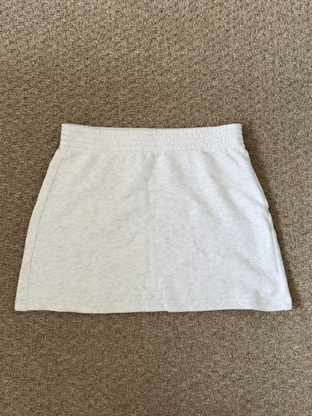 Aritzia TNA AIRYAF Fleece Mini Skirt - Heather Cloud White